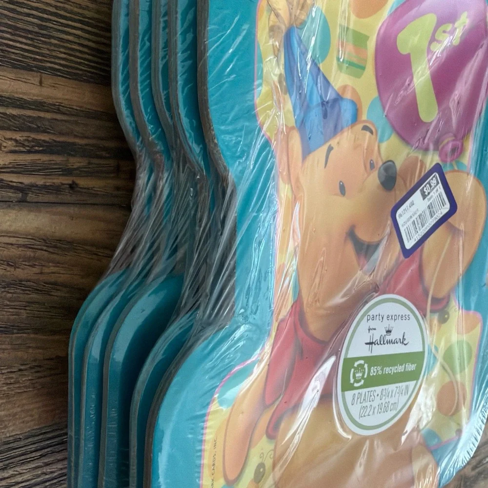 Hallmark Winnie the Pooh 1st Birthday Plates - 5 Sets of 8. 40 Plates in Total.